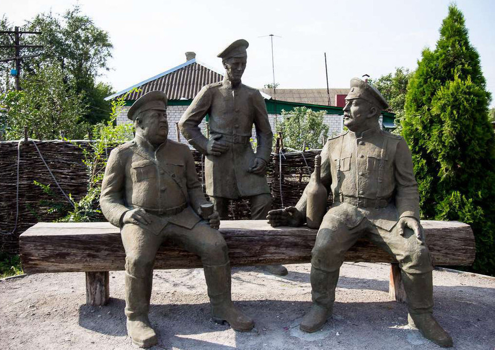 Жителям Ставрополя предложили выбрать лучший проект памятника казакам