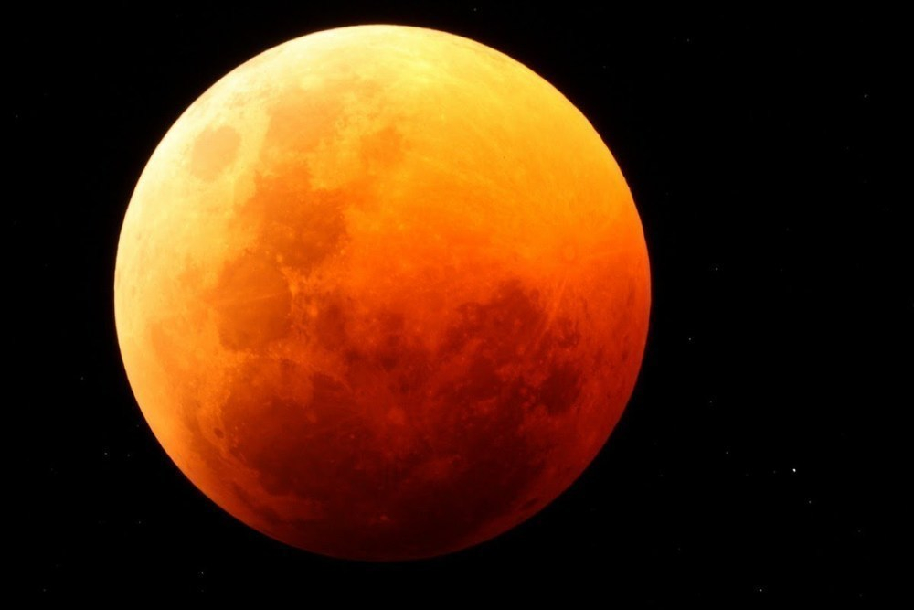 В небе над Ставропольем появится «кровавая Луна»