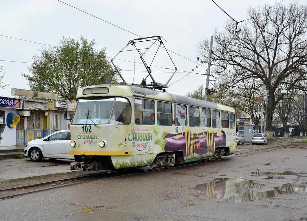 Водитель трамвая в Пятигорске придавила выходившую женщину с 2 детьми