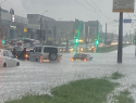 Потоп на улицах, 10-балльные пробки и град: главное о шторме в Ставрополе 31 мая 