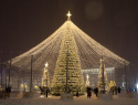 Ставропольцы просят губернатора отменить новогодние празднования и украшения в пользу военных