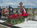Море алых роз и горе в глазах: Ставрополье простилось с погибшим при взрыве гранаты бойцом СВО Зауром Гурциевым