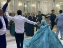 Замок с расписными потолками, павлины в изумрудах: Ставрополье потрясла очередная свадьба цыган 