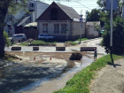 На Краснофлотской перекрыли движение из-за потопа на проезжей части в Ставрополе