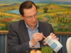 «Без соли никуда»: мэр Кисловодска Моисеев удивил подписчиков очередным перформансом 