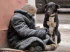 Бездомной женщине в Пятигорске стали помогать местные жители