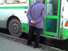 Рейсовый автобус с 25 пассажирами сломался посреди трассы на Ставрополье 