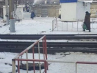 Опасным для жизни назвали переход железнодорожных путей жители Пятигорска