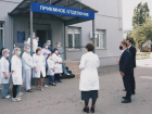 Медики краевой столицы получили надбавки за работу с коронавирусными больными