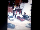 Под ламбаду на морозе танцевали приглашенные на свадьбу гости в микрорайоне Перспективный Ставрополя