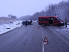 На Ставрополье столкнулись рейсовая маршрутка и "Тойота": семеро пострадавших