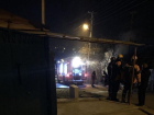 Двоих человек увезла «скорая» после страшного пожара в Ставрополе, - очевидцы