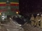 Поезд столкнулся с автомобилем на Ставрополье: есть пострадавшие