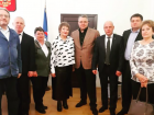 Лермонтовцев возмутила встреча местных чиновников со ставропольским губернатором