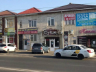 В Невинномысске фасады зданий очищают от навязчивой наружной рекламы