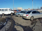 Маршрутчик устроил тройное ДТП с иномарками в Ставрополе