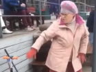 Крутая бабулька в розовом «зажгла» под «Sweet dreams» и попала на видео на КМВ 