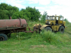 Потерявший управление водитель трактора выпал из кабины и погиб на Ставрополье