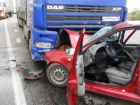 Водитель фуры спас жизнь водителю "завилявшей" на ночной дороге "Лады-Калины" на Ставрополье