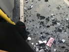Стекло с люка «маршрутки» упало на голову девушке в Ставрополе 