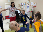 «Мы научились разговаривать, слышать, понимать и общаться»: дети с кохлеарными имплантами получают помощь в Ставрополе