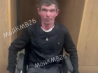 Предновогоднее чудо: инвалид-колясочник встал и пошел в отделении полиции Пятигорска