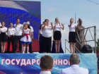 Исполнение гимна России на языке жестов  в Ставрополе попало на видео