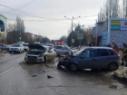 В Ставрополе после сильной аварии на улице Тухачевского госпитализировали пассажира
