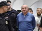 Экс-сенатор от КЧР Рауф Арашуков останется под арестом еще на полгода