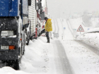 Из-за неблагоприятных погодных условий закрыта дорога в Грузию