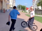 Неизвестные казаки в центре Ставрополя напали на велосипедистов