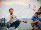Звезда сериала "Универ" Виталий Гогунский встретился с пятигорчанами