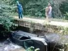 Под Кисловодском у «Замка коварства и любви» машина рухнула в реку: двое пострадавших были пьяны