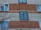 В Буденновске стены многоэтажки затрещали по швам