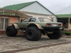 Вездеходный автомобиль из старого "БМВ" сделал житель Ставрополя