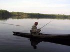 Водолазы обнаружили тело рыбака в озере Ставрополья