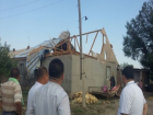 Из-за страшного урагана без крыши осталась школа и восемь частных домов на Ставрополье