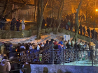 Огромные очереди желающих окунуться выстроились у святого источника в Ставрополе