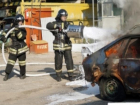Девять сотрудников МЧС тушили загоревшуюся машину на трассе Ставрополья