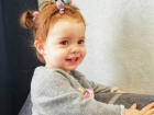 Маленькая и умненькая Афина Скляр в конкурсе  «Самая чудесная улыбка ребенка 2020»