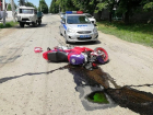 Мотоциклист без прав влетел в яму и чуть не погиб на Ставрополье