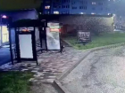 Неизвестный решил расстрелять остановку в Железноводске: видео