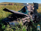 Машина всмятку: четыре человека погибли в жуткой аварии на Ставрополье 