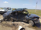 Водитель «семерки» разбился насмерть в ДТП с «Рено» в Ставропольском крае 