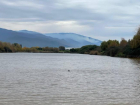 Опасный уровень воды в реке Калаус сохраняется в Ставропольском крае
