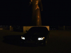 Владелец "БМВ" заехал ради эксклюзивного фото к памятнику Солдату в Ставрополе