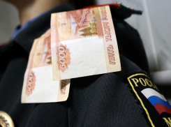 Полицейский из отдела борьбы с коррупцией попался на взятке в 30 тысяч рублей  на Ставрополье 