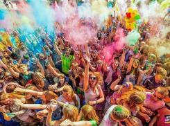  Жители Ставрополя окрасятся в разные цвета лета на всероссийском фестивале красок