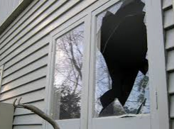 14-летний школьник чудом спасся из горящего здания на Ставрополье