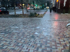 На работу и уроки — ползком: как Ставрополь встретил сильный гололед 13 декабря 